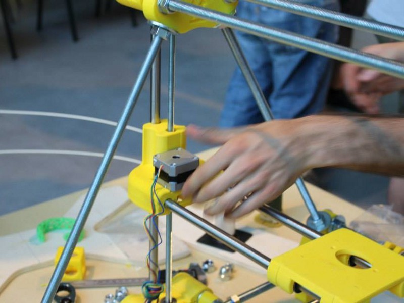 Gli artigiani digitali stanno cambiando l'economia