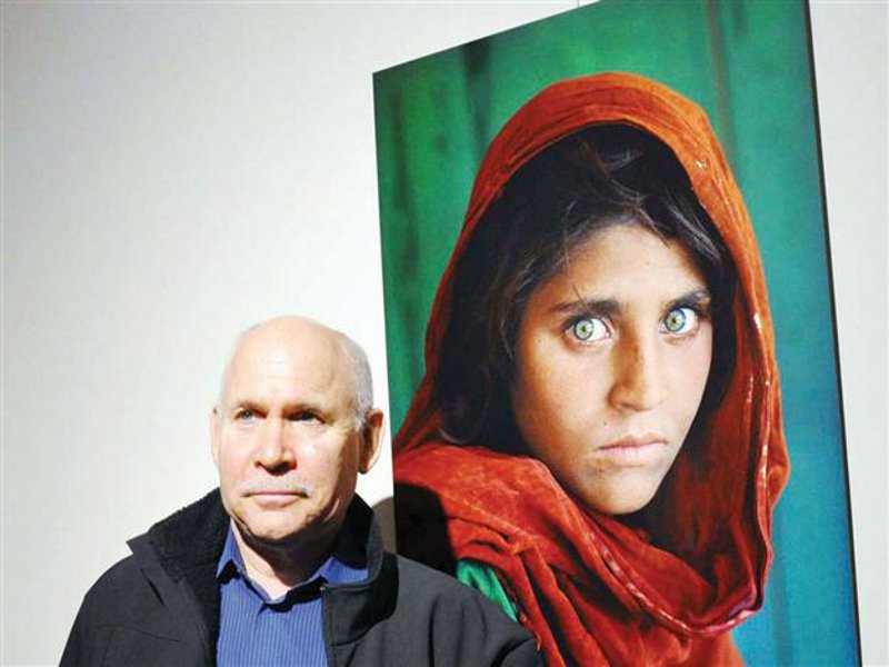 Steve McCurry e la sua fotografia più celebre