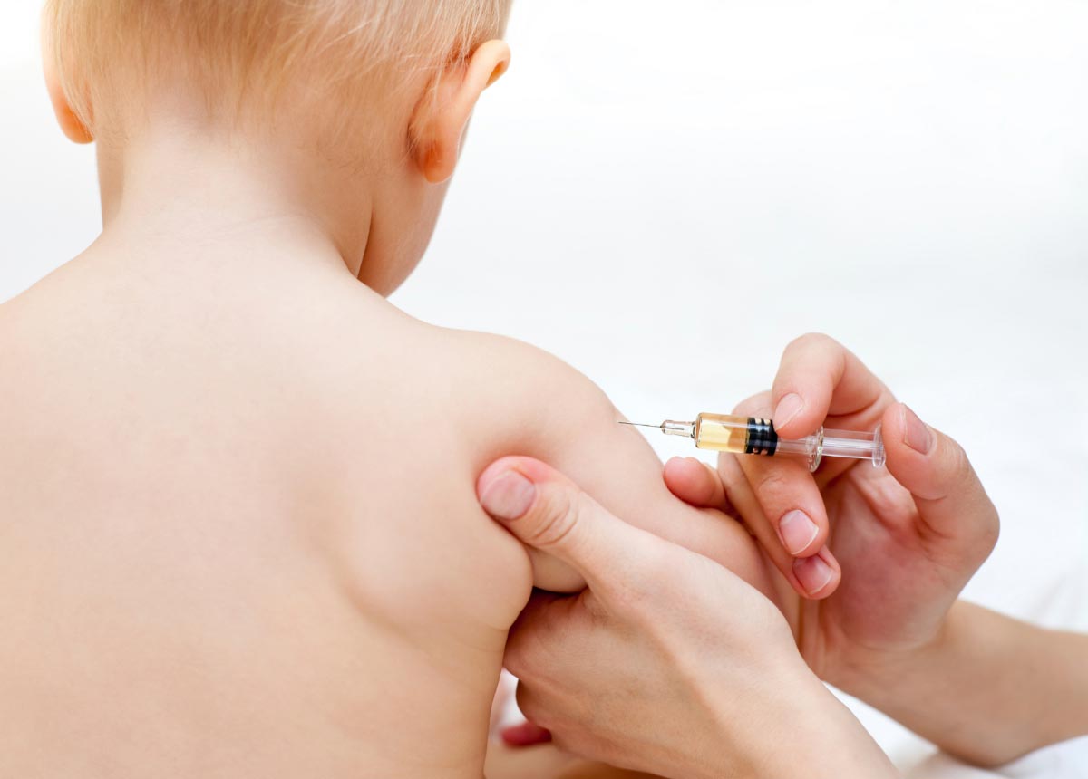 Baby-Vaccine-Shot-2