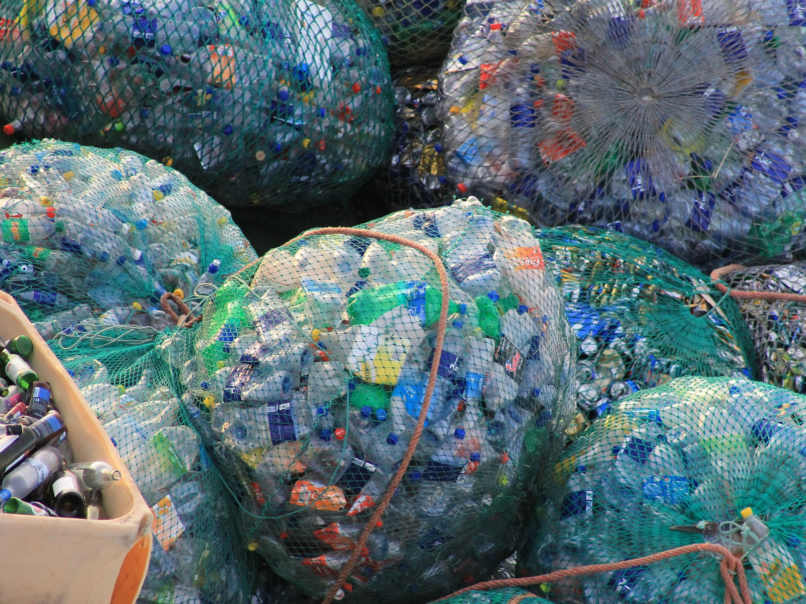 Cosa Prevede La Direttiva Ue Sulla Plastica Monouso Italia Che Cambia