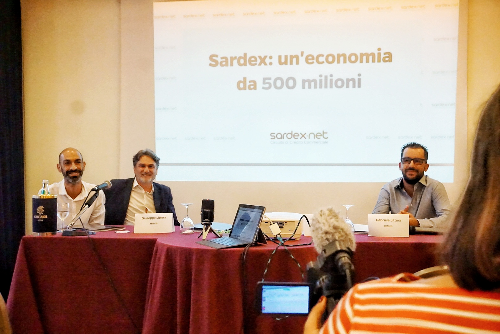 Foto conferenza (da destra a sinistra - Giuseppe Littera, Franco Contu, Gabriele Littera)