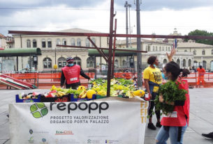 Nei mercati rionali niente più sprechi alimentari con l’aiuto degli “Ecomori”