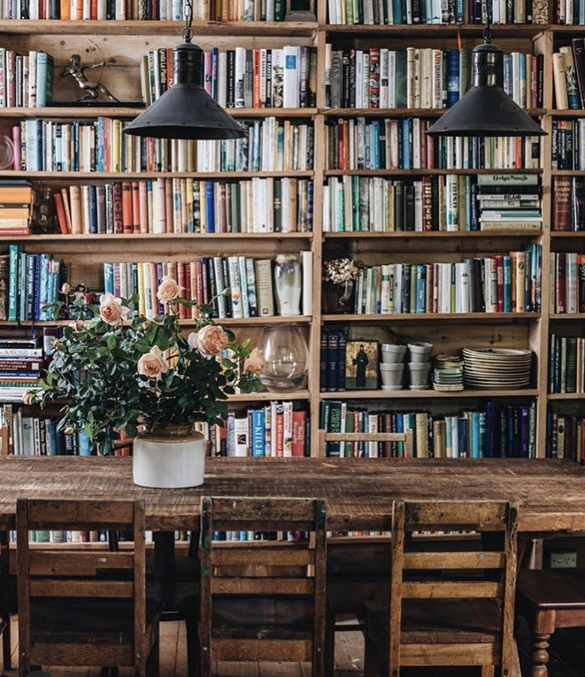 Cerco persone con cui avviare libreria e vineria a Bologna