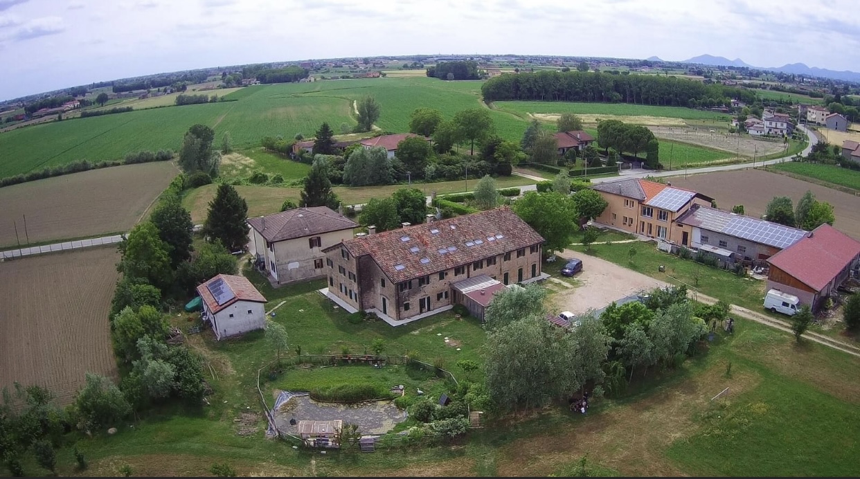 Cerco residenza in ecovillaggio e collaborazione in agricoltura