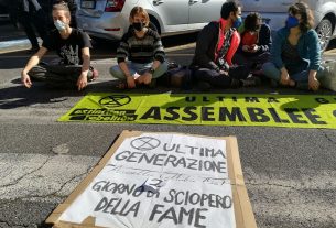 Continua lo sciopero della fame di Extinction Rebellion: la nostra cronaca di quello che è successo ieri