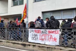 Genova dice no al traffico d’armi: la mobilitazione dei portuali contro le navi della morte