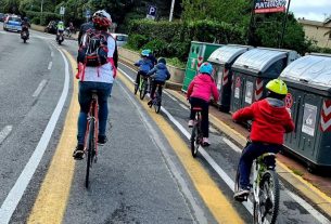 BicibuSauro, il biketoschool genovese che porta i bambini a scoprire la lentezza