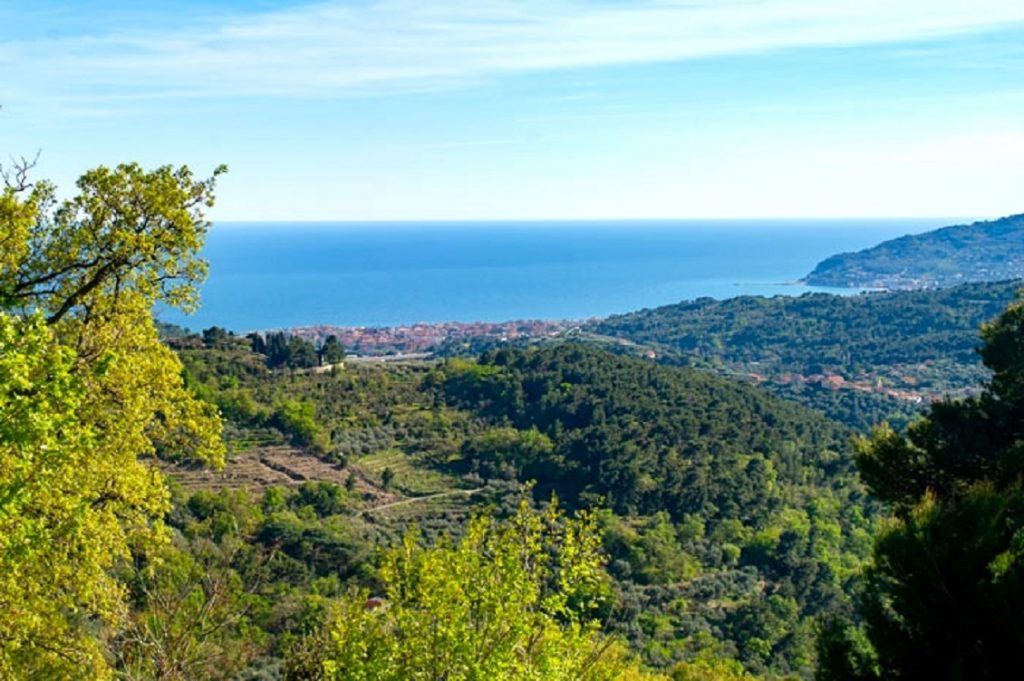 vallata vista mare