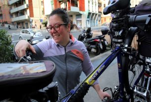 Da scooterista convinta a “ciclista ignorante”. La storia di Adriana