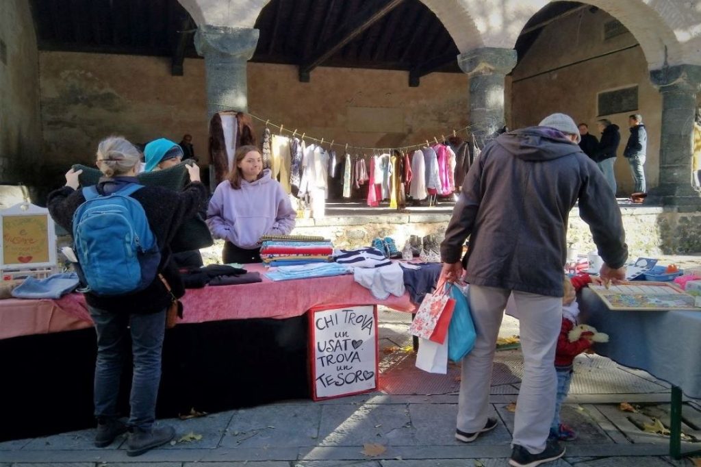 mercato levanto 2