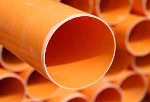 Cerco tubi in PVC arancioni