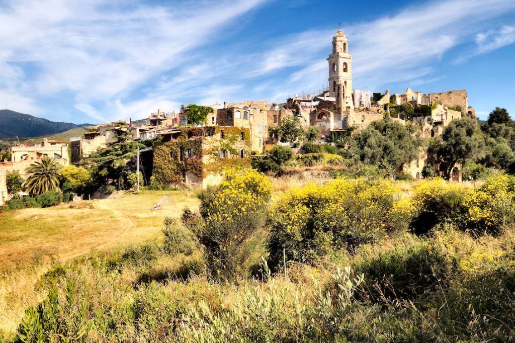 Bussana Vecchia Italy 01 Photo by Maurizio Falcone1