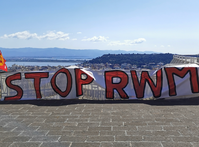 Lo strano caso di RWM Italia, tra business delle armi e la “cancellazione” di due fiumi