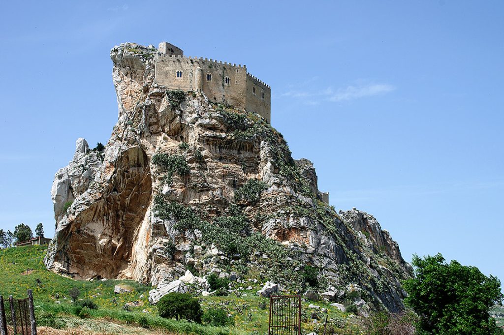 Musomeli Burg Chiramonte