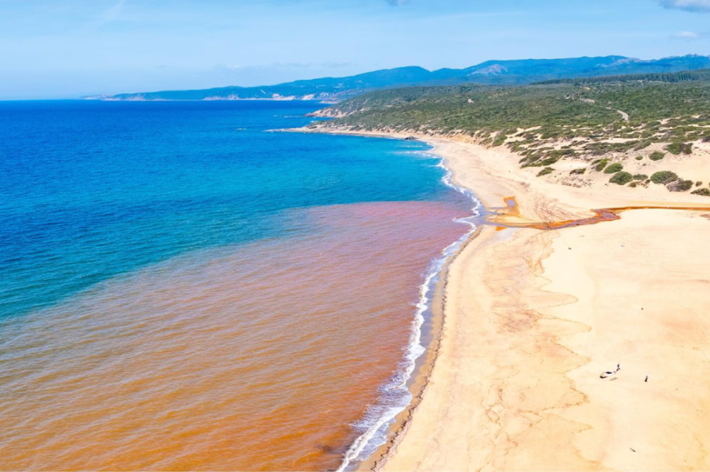 sardegna piscinas turismo