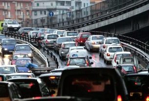 La mobilità sostenibile a Napoli: dalla smart mobility al car sharing