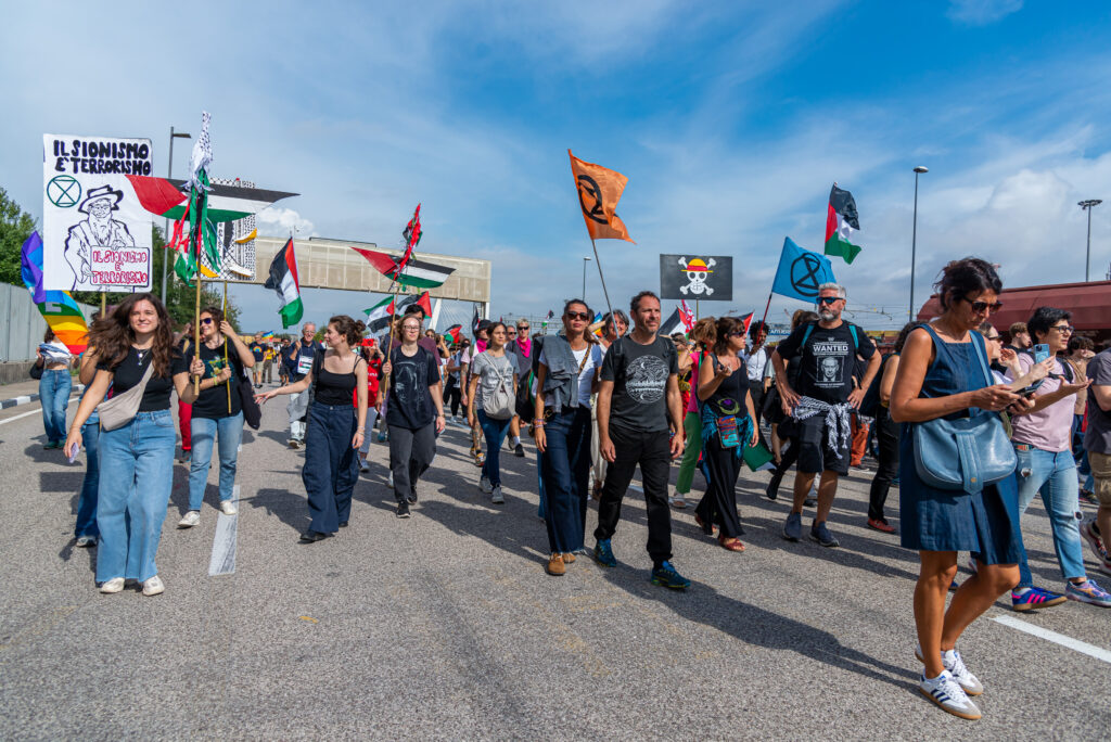 resistenza civile nonviolenta