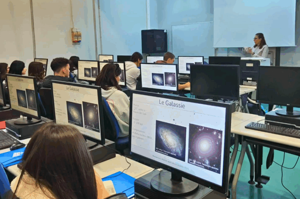 HEADER astrollica francesca loi