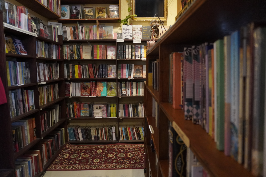 HEADER librerie parigi 1 2