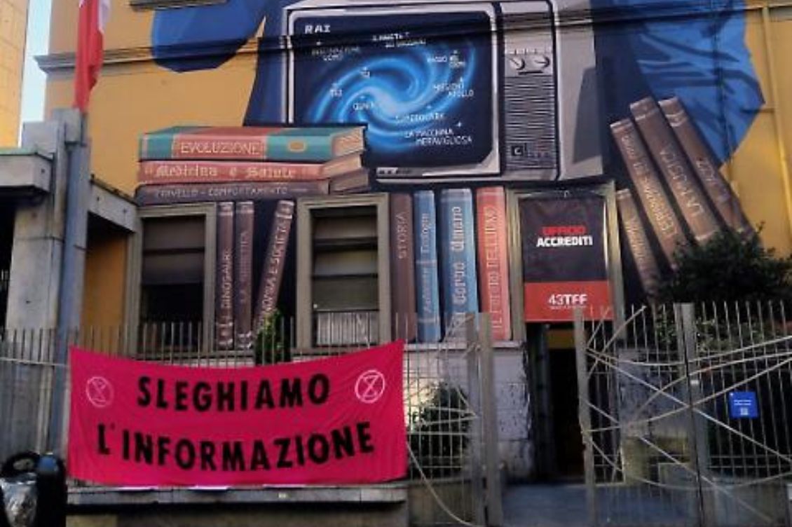 extinction rebellion xr sede rai torino