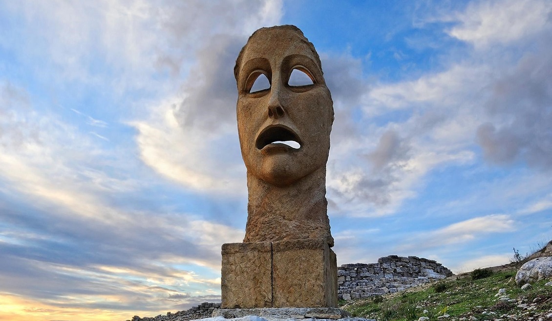 teatro di andromeda maschera della parola reina