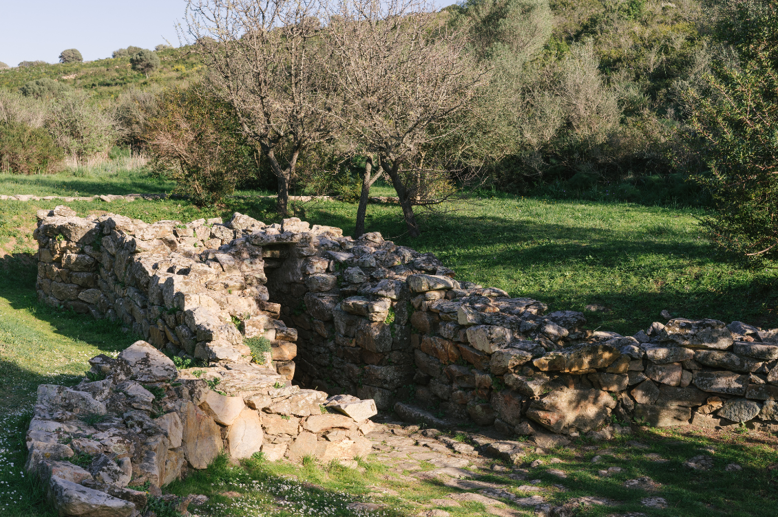 simbologia cerchio piramide sardegna