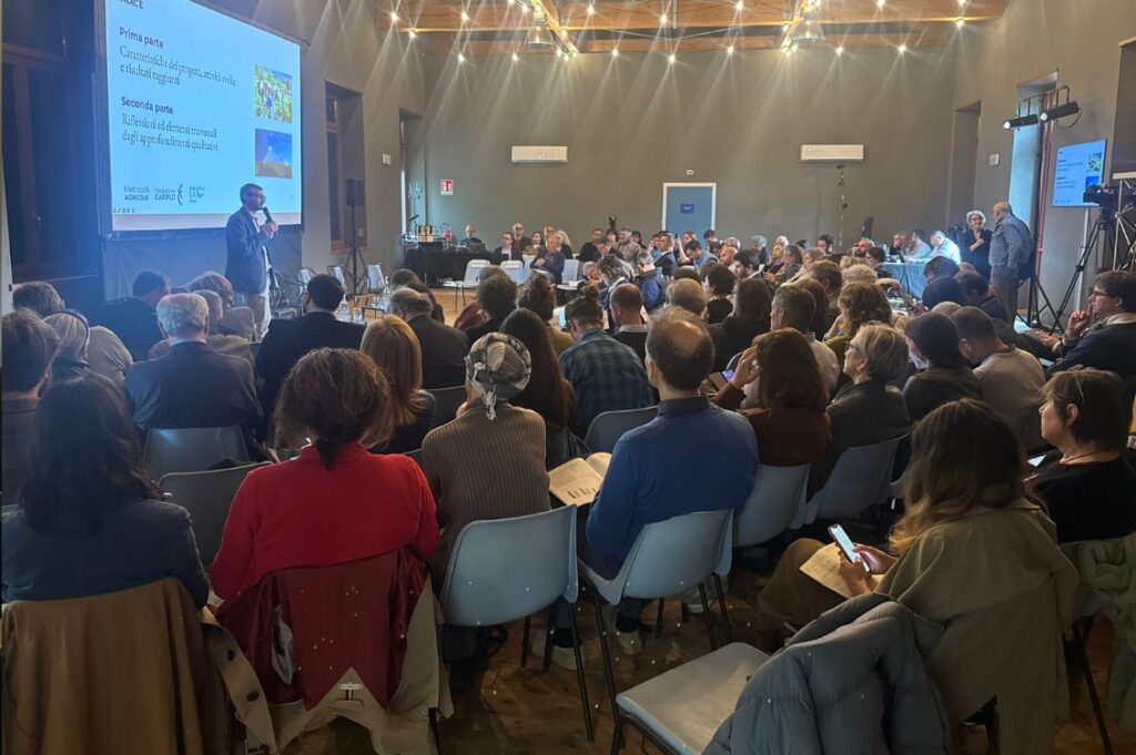 Paolo Canino presenta la ricerca su agricoltura sociale e Coltivare Valore a Metropoli Agricole